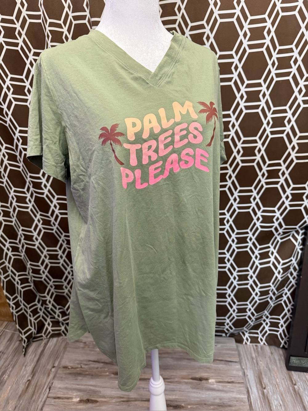 Sleep by Cacique Night Shirt Women’s 14/16 V-Neck Olive Sage Green Palm Trees